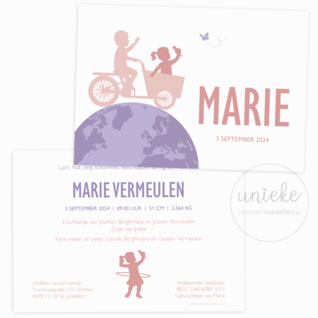 De voorkant en de achterkant van het geboortekaartje van Marie