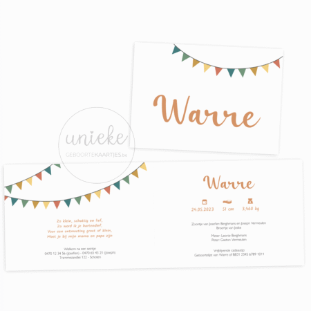 De voorkant en de binnenkant van het geboortekaartje van Warre met een vlaggenlijn