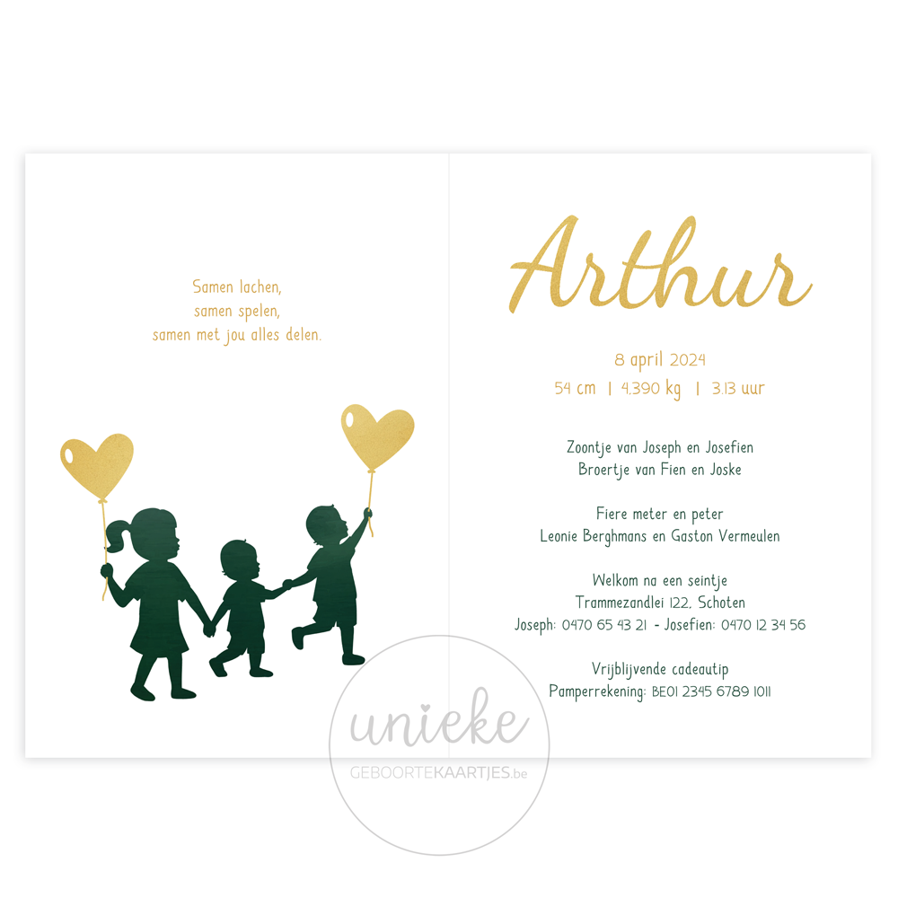 De binnenkant van het kaartje van Arthur met drie kindjes en een fiets