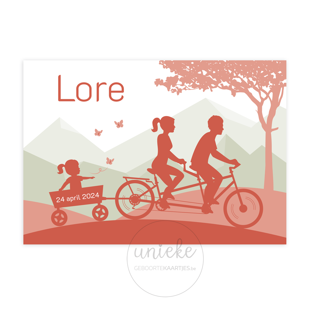geboortekaartje-lore-fiets-voorkant De voorkant van het geboortekaartje van Lore met een fiets