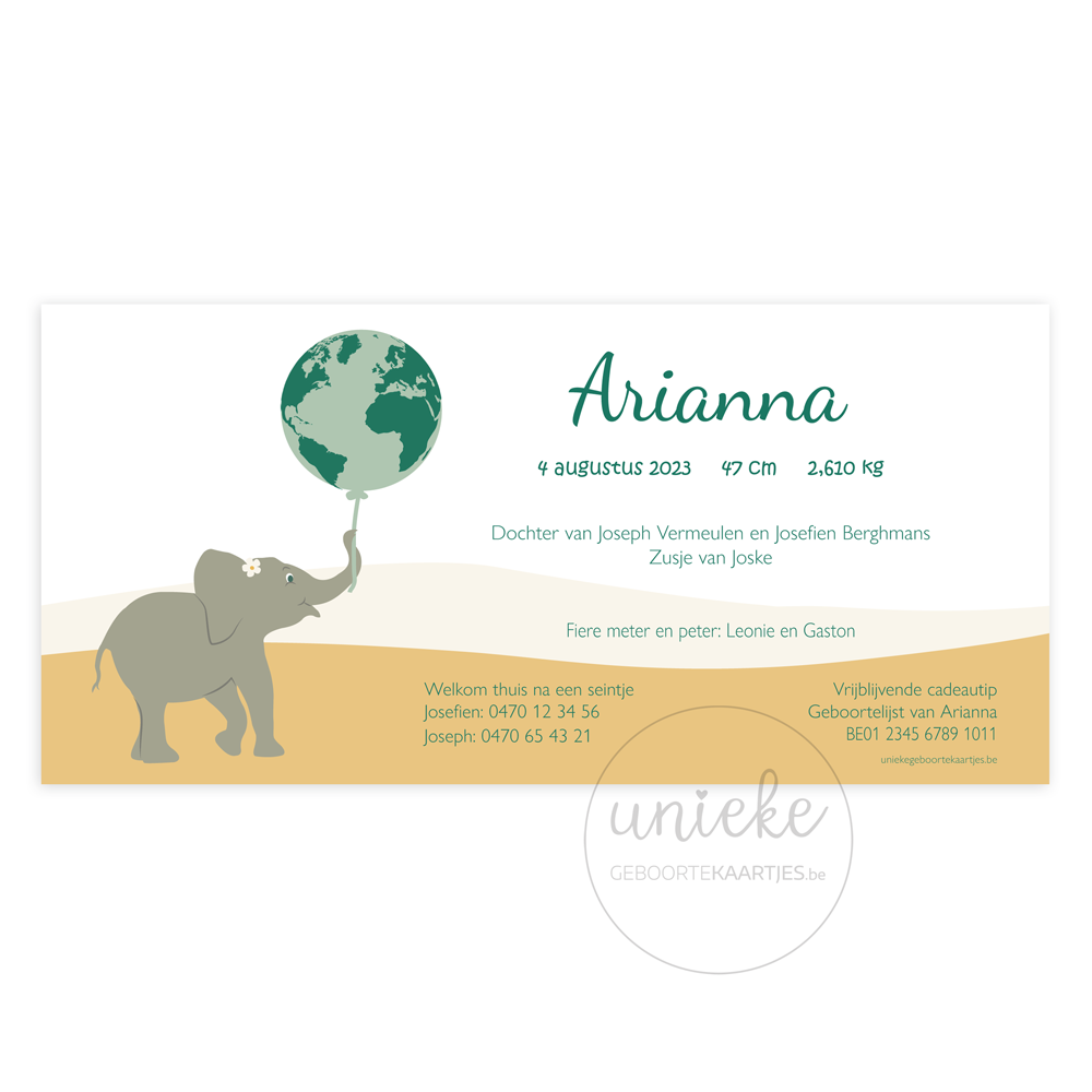 De achterkant van het geboortekaartje van Arianna met olifanten